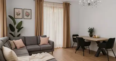 Wohnung 2 zimmer in Warschau, Polen