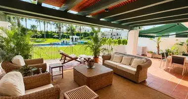 Wohnung 2 Schlafzimmer in San Pedro Alcantara, Spanien