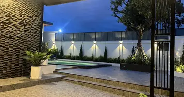 Maison 3 chambres dans Nong Prue, Thaïlande
