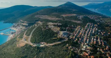 Apartamento 3 habitaciones en Montenegro