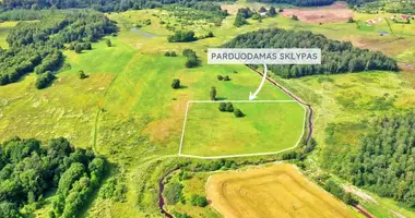 Parcela en Moletai, Lituania