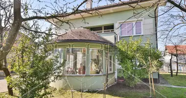 5 room house in Town of Zaprešić, Croatia