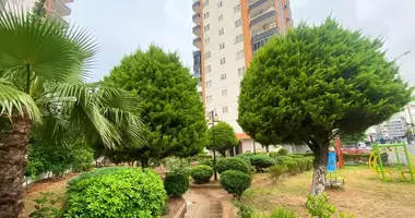 Appartement 4 chambres dans Yenisehir, Turquie