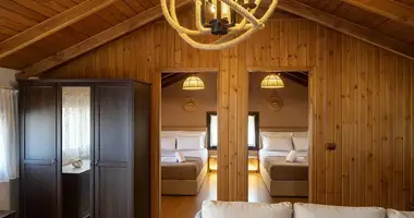 Villa 3 rooms in Neos Marmaras, Greece