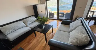 Квартира 2 спальни в Доброта, Черногория