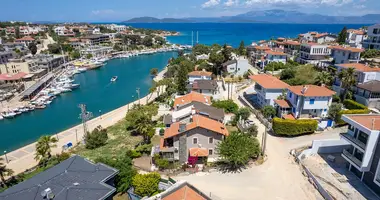 Haus 7 zimmer in Çeşme, Türkei