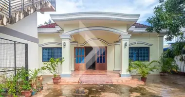 Villa de 4 habitaciones en Krous, Camboya