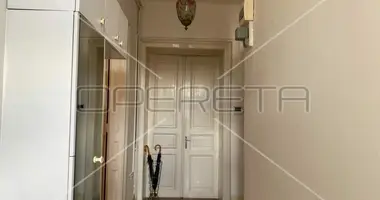 Wohnung 4 zimmer in Stadt Zagreb, Kroatien