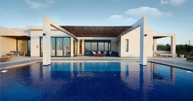 5 bedroom house in Greece