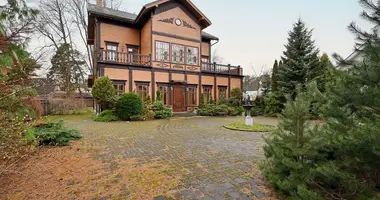 Casa 8 habitaciones en Jurmala, Letonia
