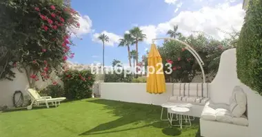 Haus 4 Schlafzimmer in Spanien