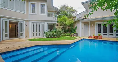 3 bedroom house in Regiao Imediata de Sao Paulo, Brazil