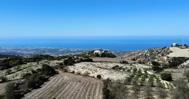 Участок земли в Кили, Кипр