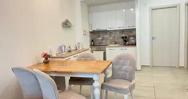 Apartamento 2 habitaciones en Becici, Montenegro