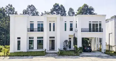 5 bedroom house in mab fakthxng, Thailand