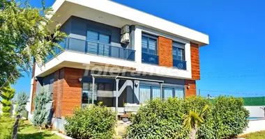 Villa 6 habitaciones en Dosemealti, Turquía