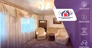 Apartamento 3 habitaciones en Saligorsk, Belarús