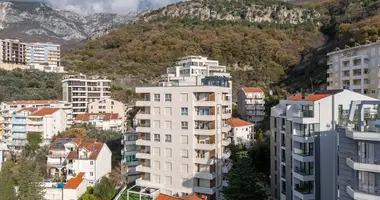 Mieszkanie 3 pokoi w Rafailovici, Czarnogóra