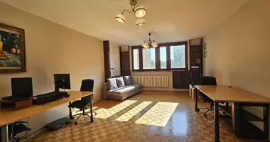 4 room apartment in Warsaw, Poland