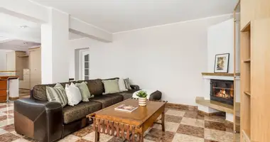 Apartamento 3 habitaciones en Vilna, Lituania