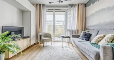 Квартира 2 комнаты в Варшава, Польша