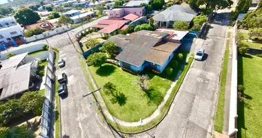 Дом 3 спальни в Ла-Сейба, Гондурас