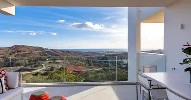 3 bedroom apartment in Benahavis, Spain