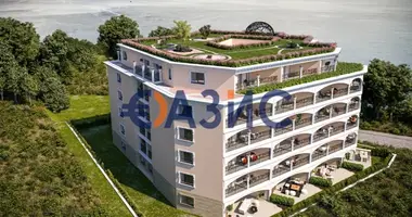 Квартира 3 комнаты в Несебр, Болгария