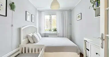 Mieszkanie 2 pokoi w Poznań, Polska