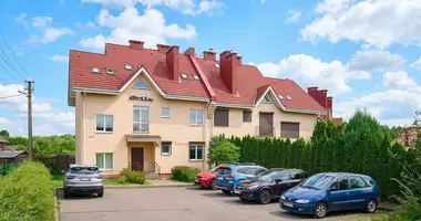 Shop 227 m² in Tarasava, Belarus