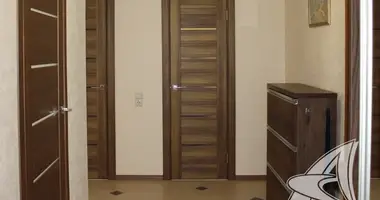 Квартира 2 комнаты в Мухавецкий сельский Совет, Беларусь