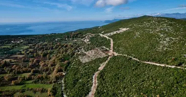 Terrain dans Zagora, Monténégro