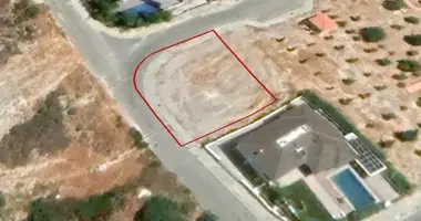 Plot of land in Demos Agiou Athanasiou, Cyprus