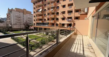 Propriété commerciale 100 m² dans Budva, Monténégro