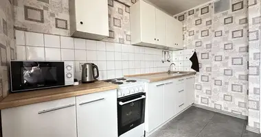 Mieszkanie 3 pokoi w Mińsk, Białoruś
