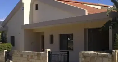 Bungalow 4 bedrooms in Parekklisia, Cyprus
