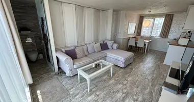 Penthouse 1 bedroom in Nesebar, Bulgaria