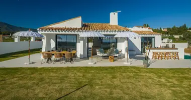 Villa en Estepona, Španjolska