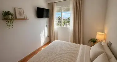 Apartamento 3 habitaciones en Dos Hermanas, Španjolska