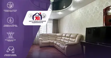 Apartamento 4 habitaciones en Saligorsk, Belarús