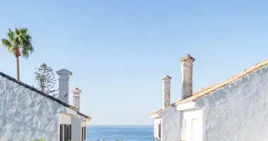 6 bedroom house in Spain