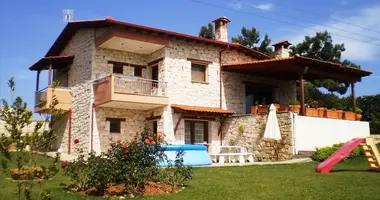 Cottage 5 bedrooms in Kassandra Municipality, Greece