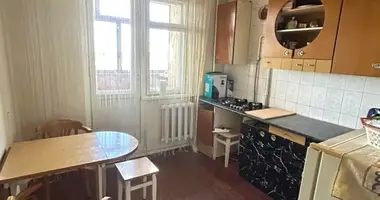 Apartamento 3 habitaciones en Babruisk, Belarús