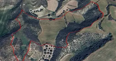 Terrain dans Steni, Chypre