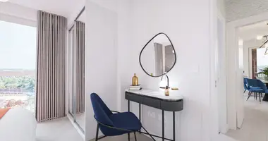 4 bedroom apartment in London, United Kingdom