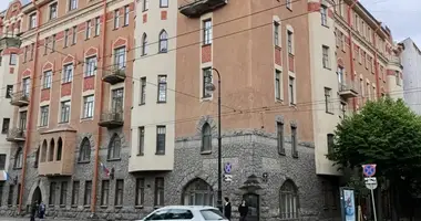 Mieszkanie 3 pokoi w Petersburg, Rosja