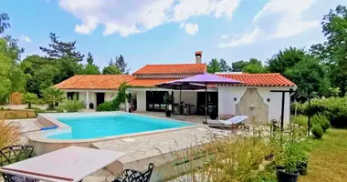 Villa 3 chambres dans Rabac, Croatie