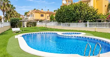 Bungalow 2 chambres dans Orihuela, Espagne