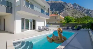 Villa en Opcina Podgora, Croacia