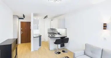 Квартира 2 комнаты в Варшава, Польша